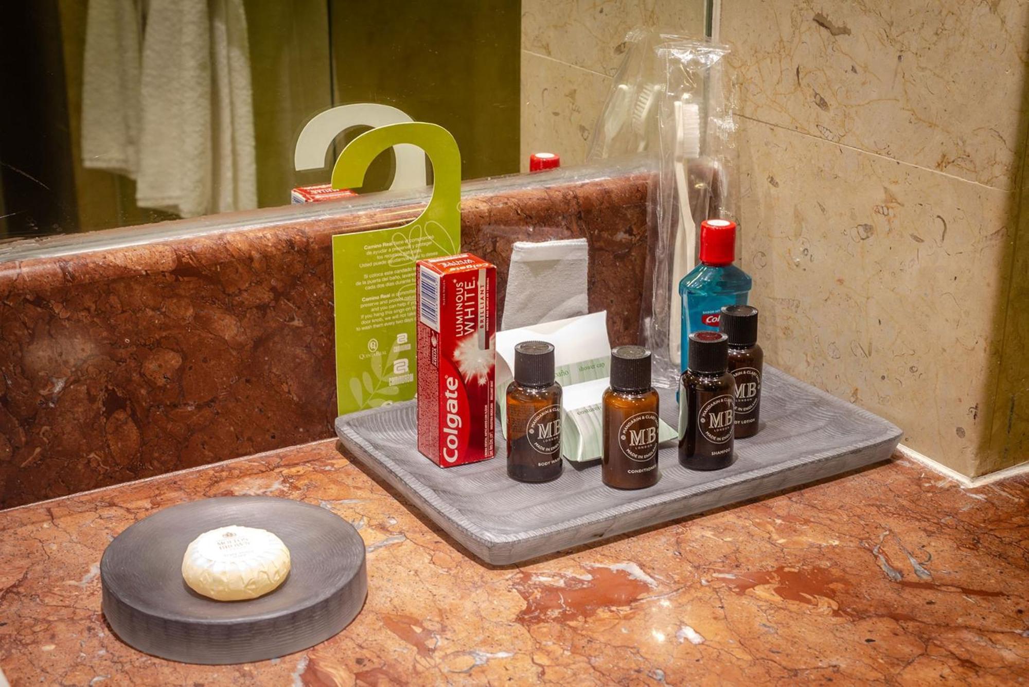Camino Real Pedregal Mexico Hotel Exterior photo A bathroom tray with amenities