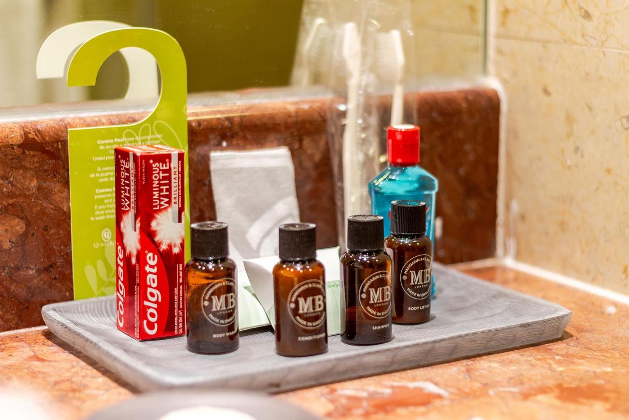 Camino Real Pedregal Mexico Hotel Exterior photo MB toiletries